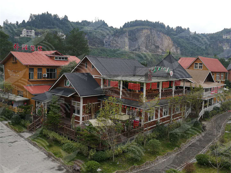 选择临汾合成树脂瓦，为南方屋顶雨季防水护航